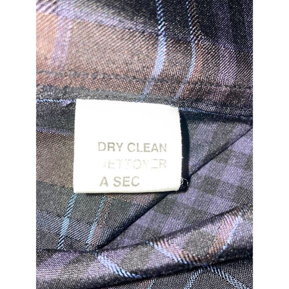 Tommy Bahama 100% Silk Shirt - Men's Size L - In An Elegant Plaid Pattern - Picture 10 of 10